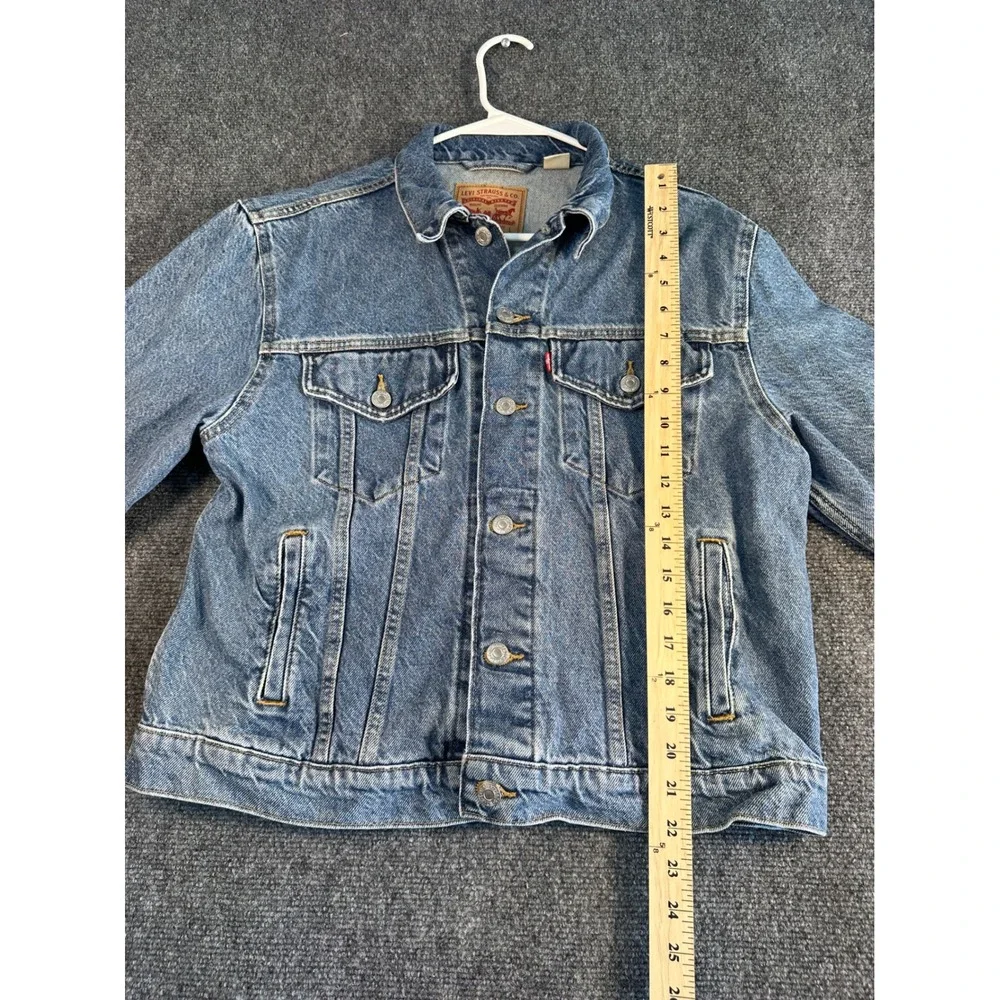 Levis Denim Trucker Jacket Medium Wash Blue Mens Large Classic Red Tab